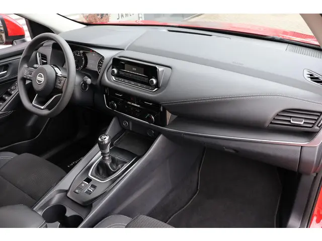 Nissan QASHQAI 1.3 MHEV 2022 Hybride Benzine 5