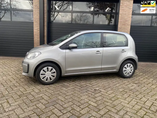 Volkswagen up! 1.0 BMT move up! 2019 Benzine