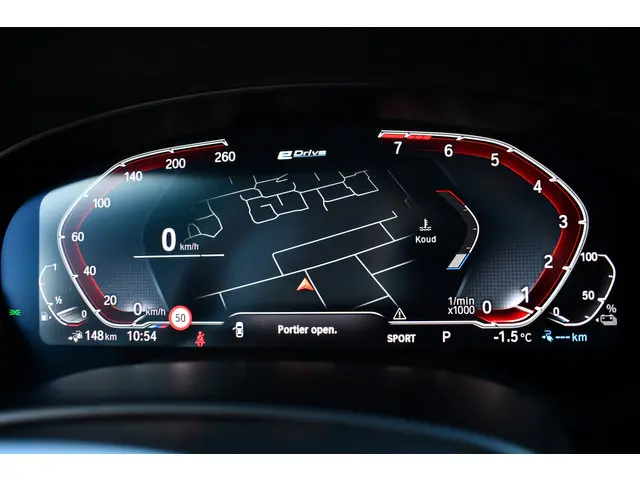 BMW 5 Serie 545e xDrive M-Sport 2022 Hybride Benzine 38