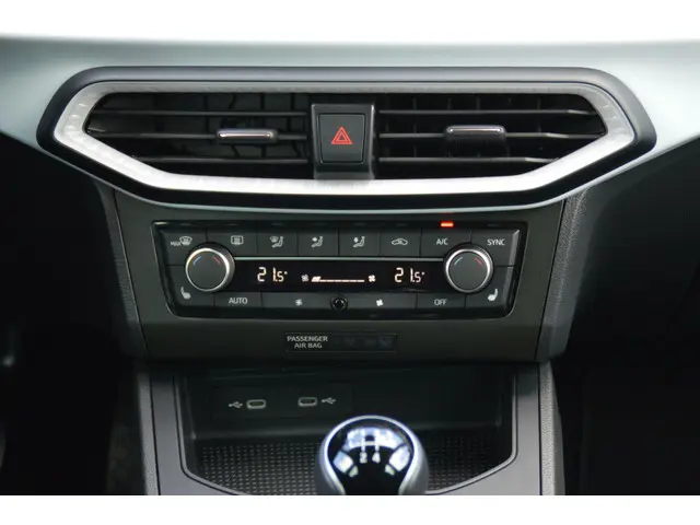SEAT Ibiza 1.0 EcoTSI Style Business Connect 2023 Benzine 9