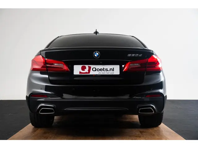 BMW 5 Serie 530d High Executive 2020 Diesel 23