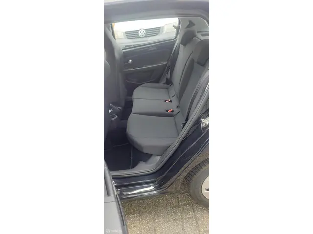 Volkswagen up! 98404 1.0 BMT move 2017 Benzine 16