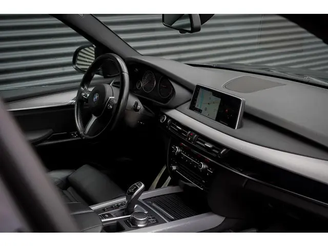 BMW X5 xDrive25d High Executive 2019 Diesel 28
