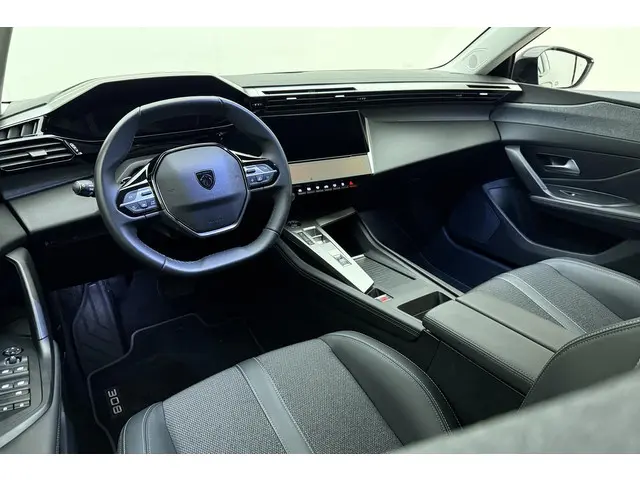 Peugeot 308 SW 1.2 PureTech Allure 2024 Benzine 7