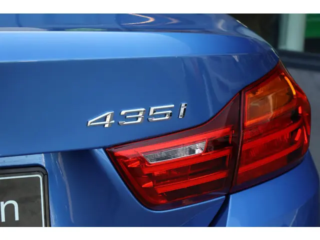 BMW 4 Serie Cabrio 435i M Sport 2016 Benzine 13