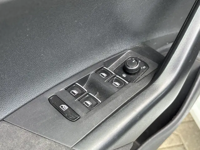 Volkswagen Polo 1.0 TSI Highline 2019 Benzine 19