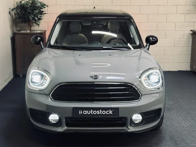 MINI Countryman Mini 1.5 One D 2018 Diesel 29