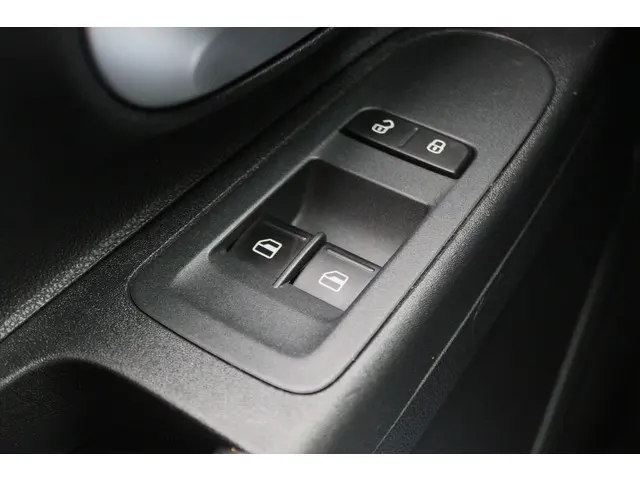 Volkswagen up! 1.0 BMT take up! 2020 Benzine 28