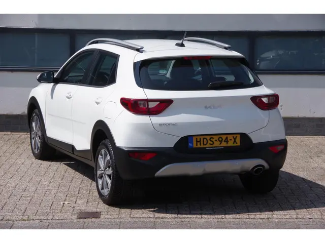Kia Stonic 1.0 T-GDi DynamicPlusline 2023 Benzine 27