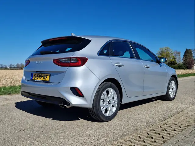 Kia Ceed 1.0 T-GDi !! 6000 km !! 2022 Benzine 6
