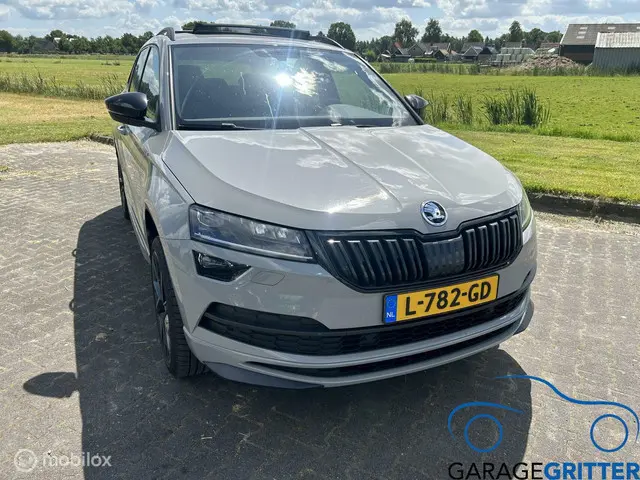 Škoda Karoq 1.5 TSI ACT Sportline Business 2021 Benzine 2