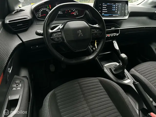 Peugeot 208 1.2 PureTech Active 2020 Benzine 8