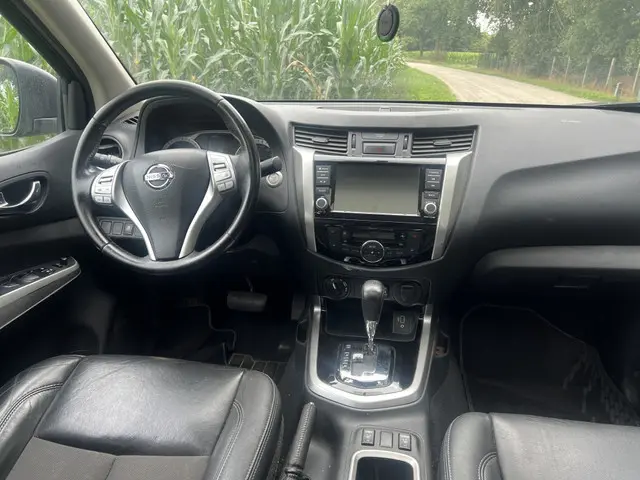 Nissan Navara 23D-N-guard 2021 Diesel 5