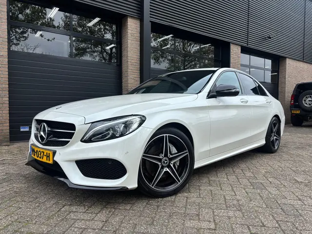 Mercedes-Benz C-Klasse 180 AMG Sport Edition 2017 Benzine