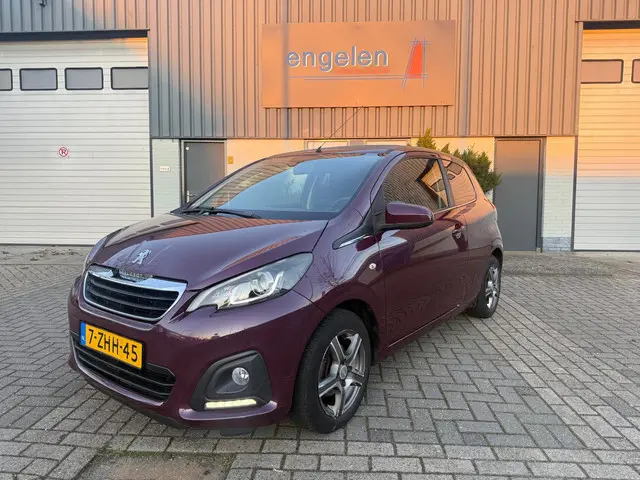 Peugeot 108 1.0 e-VTi Active TOP! Open Dak 2015 Benzine