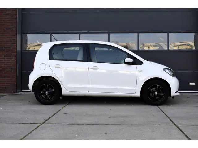 SEAT Mii 1.0 Style 2014 Benzine 5