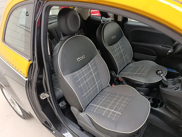 Fiat 500 1.2 Lounge 2017 Benzine 22