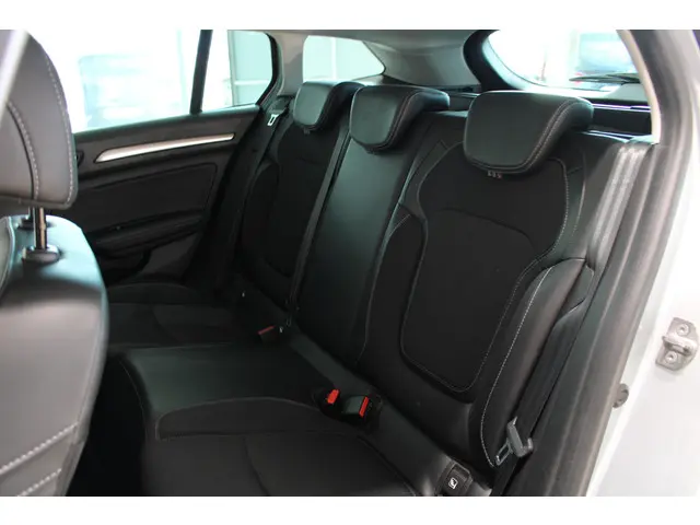 Renault Mégane Estate 1.3 TCe 140 Techno 2023 Benzine 8