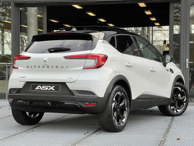 Mitsubishi ASX 2