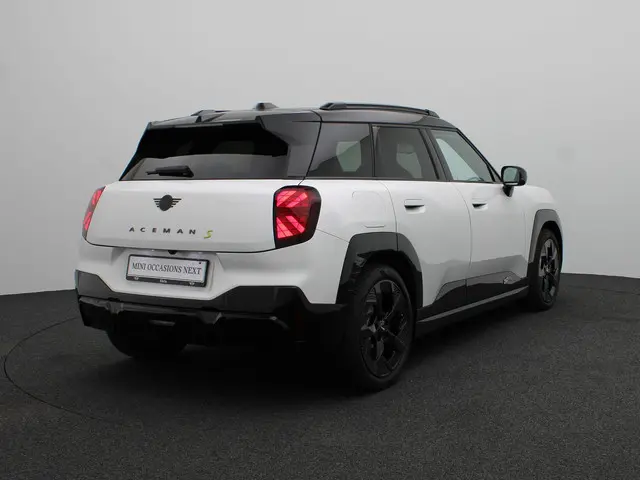 MINI Aceman SE 2025 Elektrisch 2