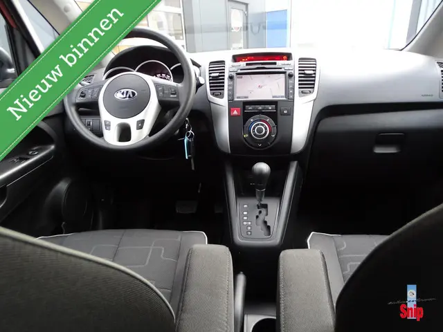 Kia Venga 1.6 CVVT Plus Pack 2013 Benzine 3