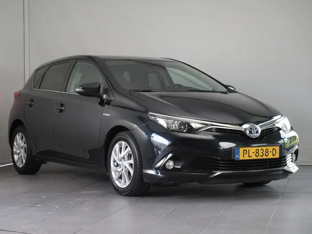Toyota Auris 1.8 Hybrid Dynamic 2017 Hybride Benzine 14