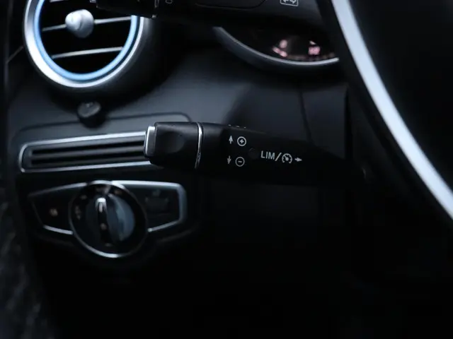 Mercedes-Benz C-Klasse 160 Prestige 2015 Benzine 21