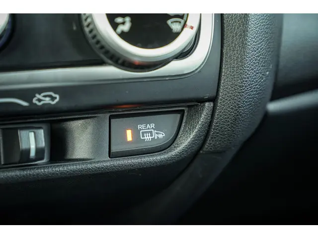 Honda Jazz 1.3i VTEC COMFORT 2018 Benzine 38