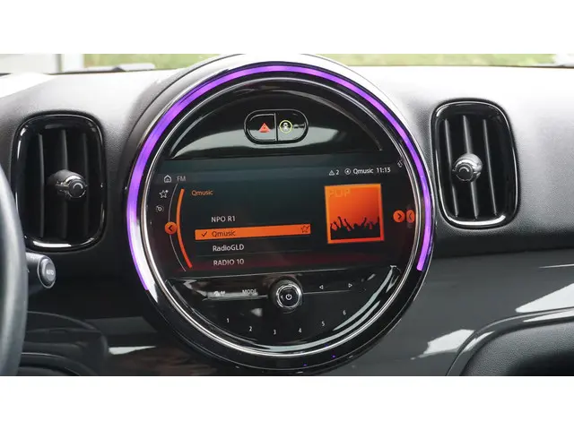 MINI Countryman 1.5 136pk Automaat Cooper 2021 Benzine 18