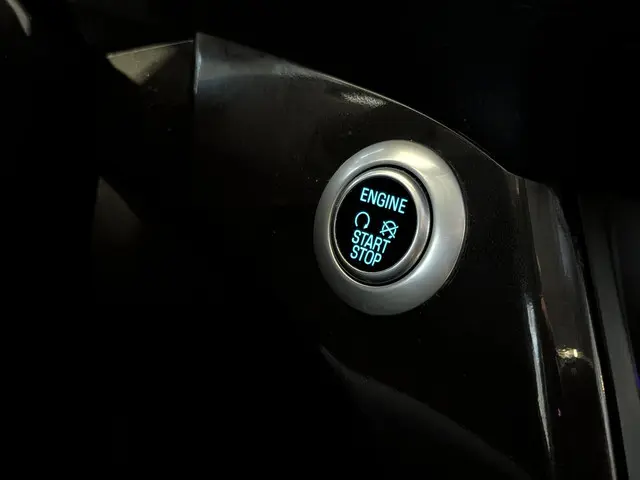 Ford C-MAX 1.5 Titanium 2015 Benzine 18