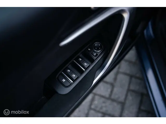 Kia Ceed Sportswagon 1.4 T-GDi DynamicLine 2019 Benzine 13