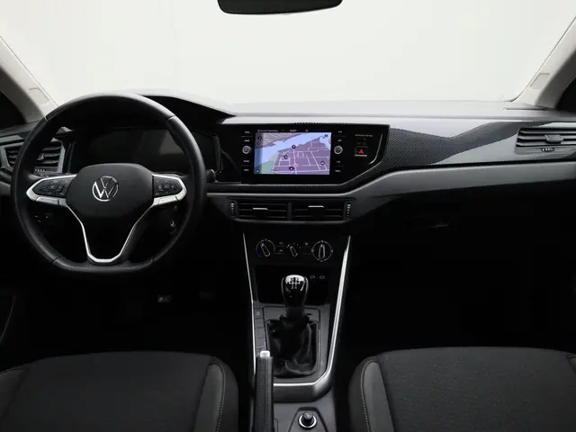 Volkswagen Polo 1.0TSI/95PK Life 2023 Benzine 4