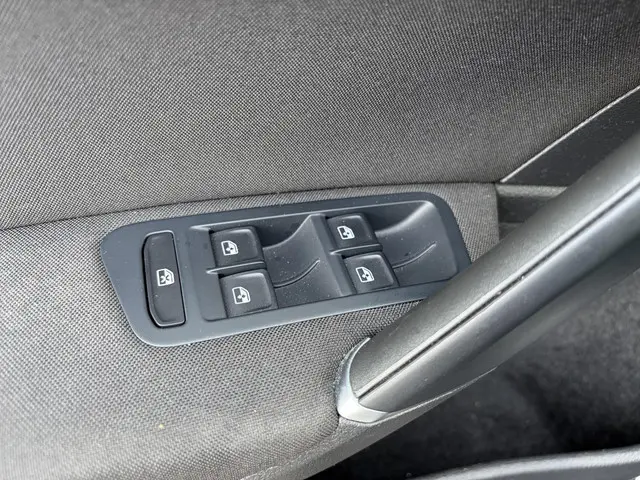 Volkswagen Golf Variant 1.0 TSI Highline 2018 Benzine 23