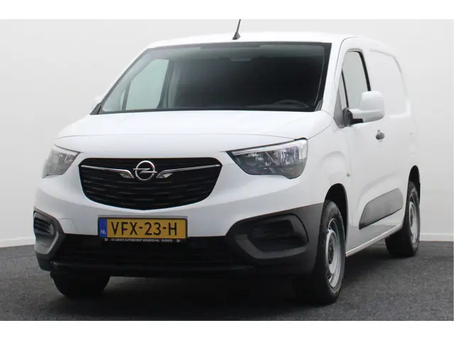 Opel Combo 1.5D L1H1 Edition 2020 Diesel 23