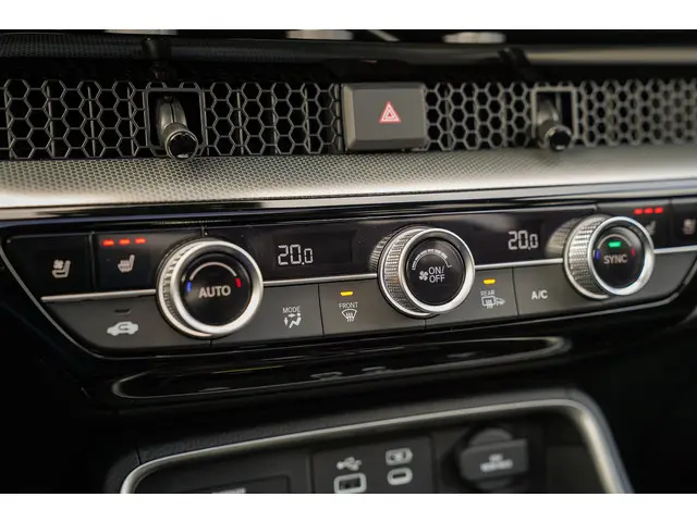 Honda CR-V 2.0i e:PHEV ADVANCE TECH 2025 Hybride Benzine 68
