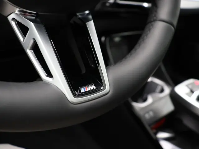 BMW X1 xDrive25e 2026 Hybride Benzine 19