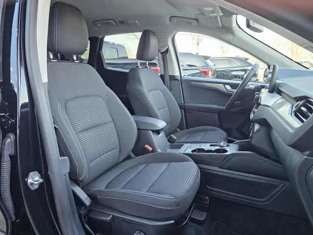 Ford Kuga 2.5 PHEV Titanium 2021 Hybride Benzine 9