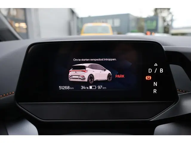 CUPRA Born Business 62 kWh 2022 Elektrisch 27