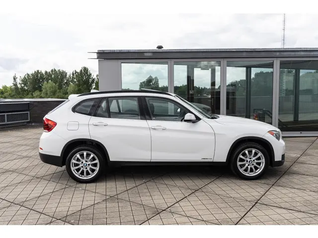 BMW X1 xDrive28i 2014 Benzine 11