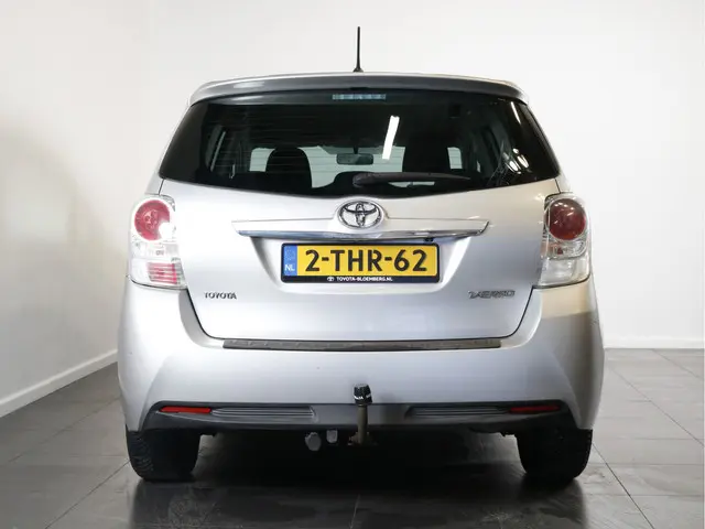 Toyota Verso 1.8 VVT-i Aspiration 2013 Benzine 5