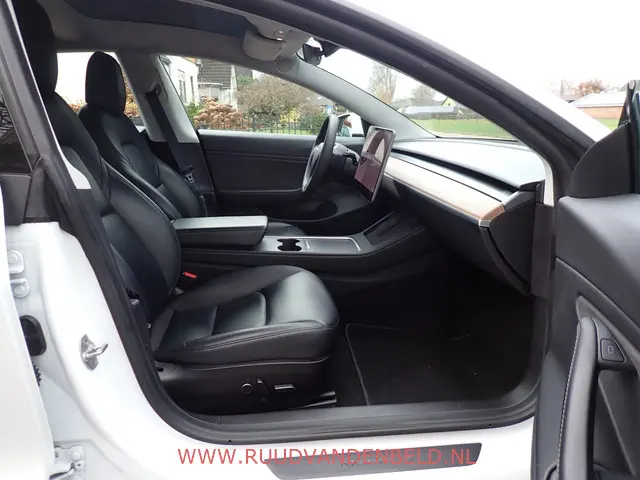 Tesla Model 3 Long Range AWD 2020 Elektrisch 20