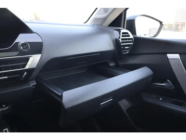 Citroën C4 1.2 Puretech Shine Pack Business 2023 Benzine 25