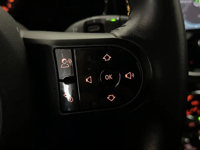 MINI Cooper Mini 1.5 Camden Edition 2023 Benzine 20