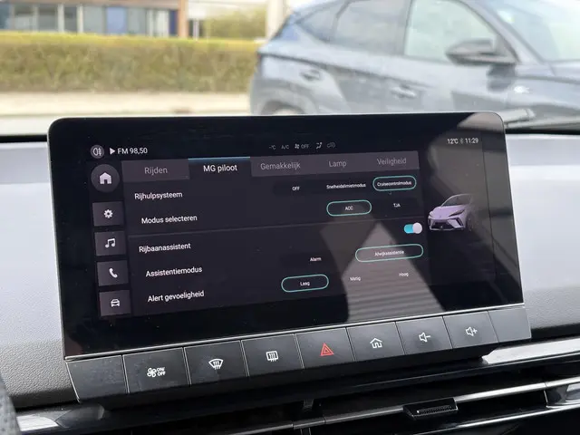 MG MG4 Electric Standard 51 kWh 2023 Elektrisch 27