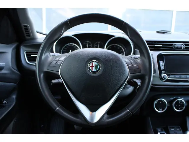 Alfa Romeo Giulietta 1.4 T Progression 2014 Benzine 17