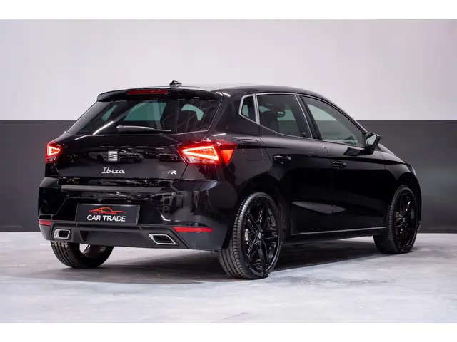 SEAT Ibiza Hatchback FR 1.5 Zwart Pano 2025 Benzine 5