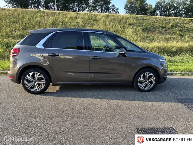 Citroën C4 Picasso 1.6 e-THP Exclusive 2015 Benzine 4