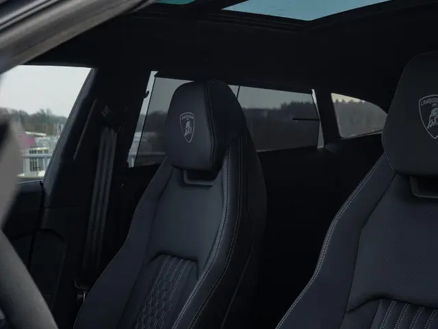 Lamborghini Urus 4.0 V8 Hybrid SE 2026 Hybride Benzine 16