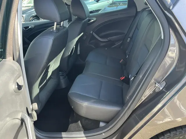 SEAT Ibiza 1.2 TSi Aut. I-Tech 2015 Benzine 11