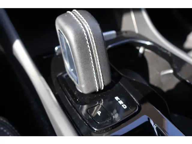 Volvo XC40 1.5 T5 Recharge R-Design 2020 Hybride Benzine 33